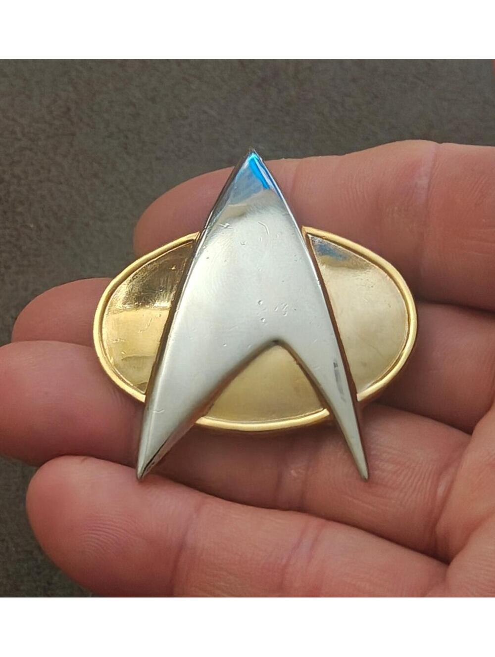 1988 Star Trek: The Next Generation Communicator Badge Pin